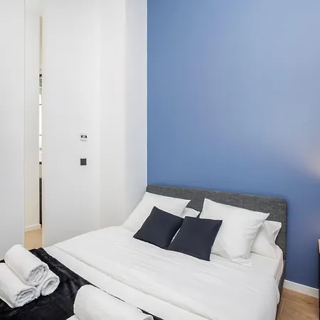 Suite Privee Dans Chateau & Domaine, 15Min De Lyon Vourles Exterior photo
