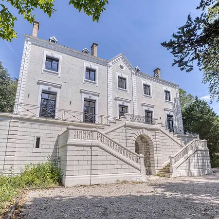 Suite Privee Dans Chateau & Domaine, 15Min De Lyon Vourles Exterior photo